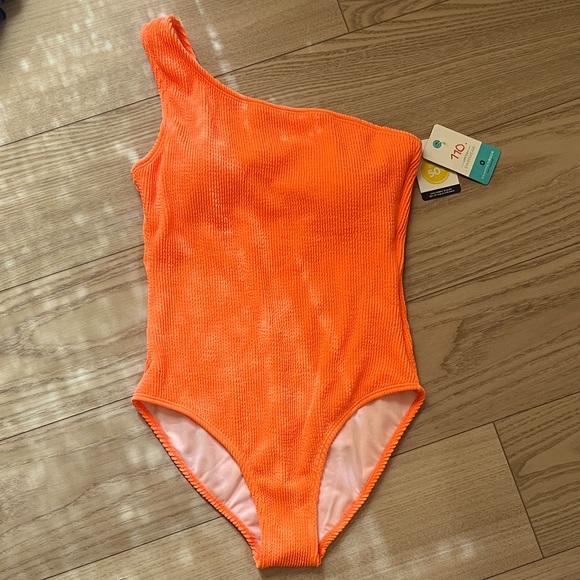 Snapperrock swimsuit - Picture 1 of 5